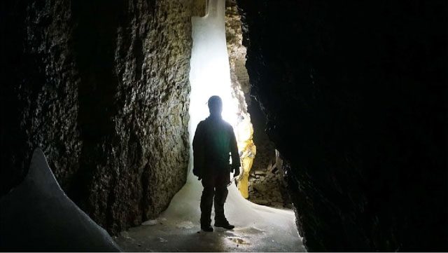 Tears of the Turtle Cave in Montana, USA