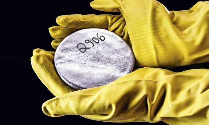 Uranium is very difficult to extract from seawater.