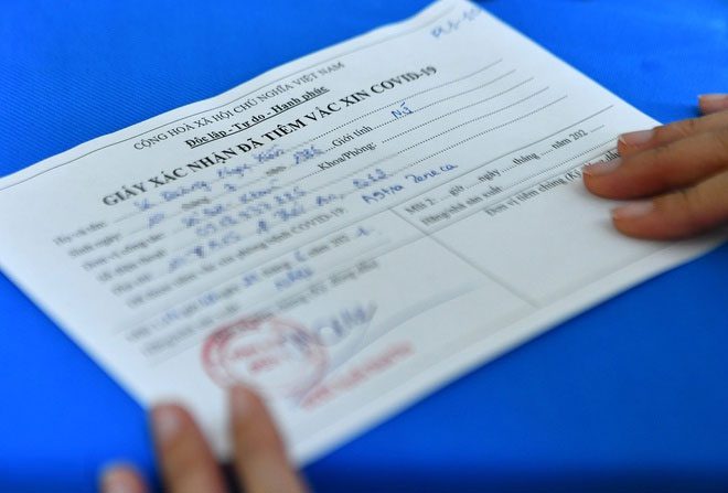 Individuals vaccinated against Covid-19 will receive a certificate.