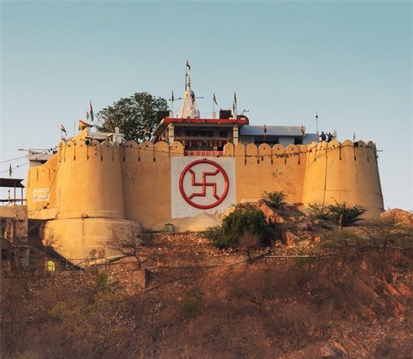 The Swastika Was Once a Good Luck Symbol Before the Nazis