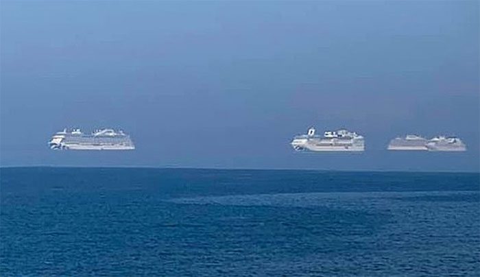 Cruise ships "floating" on the sea.