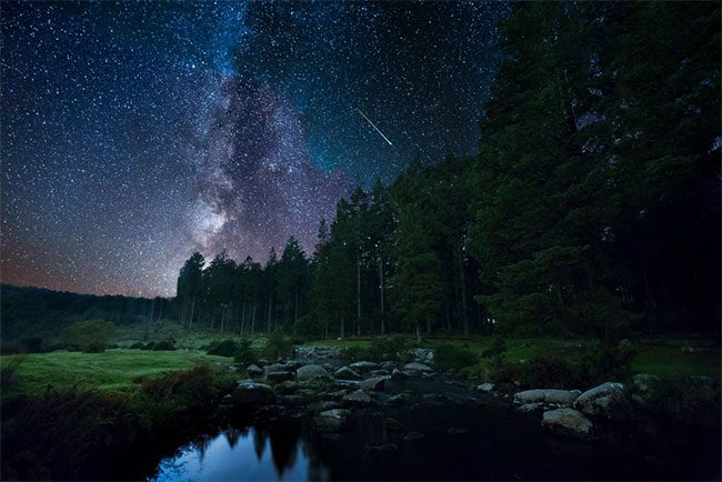 The recent meteor explosion was witnessed by many residents in England.