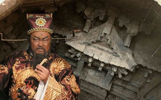 Bao Gong is famous as a god-like investigator, incorruptible and upright.