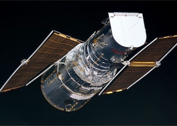 kinh vien vong hubble 650 1