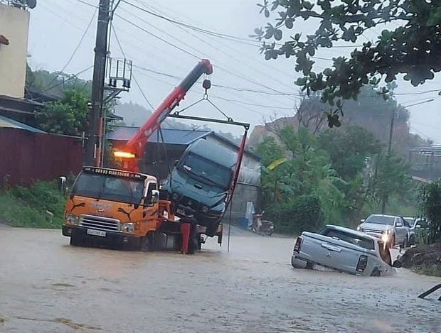 Rescue vehicles continuously operating