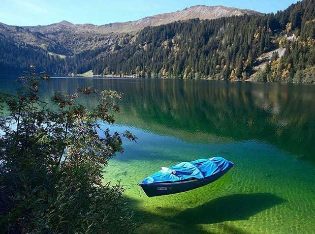 Considered the cleanest freshwater lake in the world.