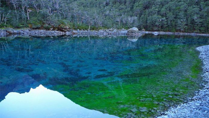 The lake is considered sacred by the local Māori tribe and no one is allowed to enter.