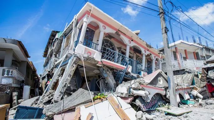 Collapsed house in Les Cayes on August 14.