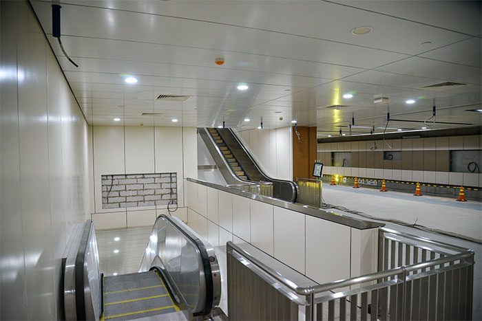 The escalator system between the floors of the station has also been completed, awaiting operation