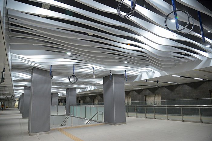 Ba Son Station is designed to be 240m long, 34.5m wide, and approximately 20m deep, consisting of 2 floors