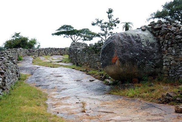 The Astonishing Mystery of the Kingdom of Stone - Great Zimbabwe