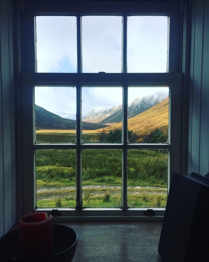 Diners can enjoy meals while gazing at nature through the dining room windows.