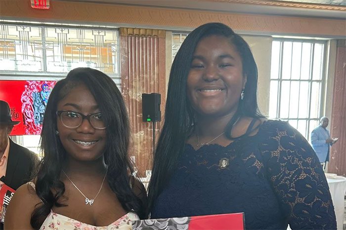 Ne'Kiya Jackson (left) and Calcea Johnson (right).