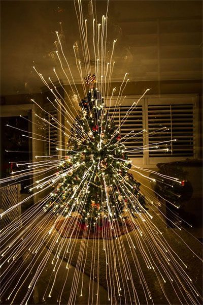 Creating an effect for a magical Christmas tree.