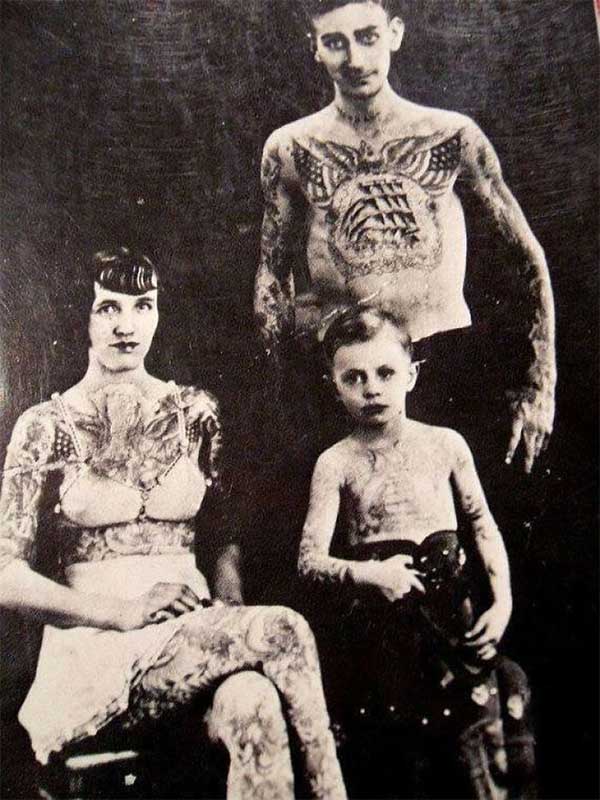 Tattooed family, 1910