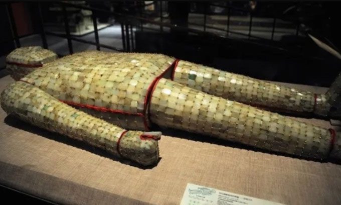 Jade burial suit in the tomb of King Liu Sheng of Zhongshan.