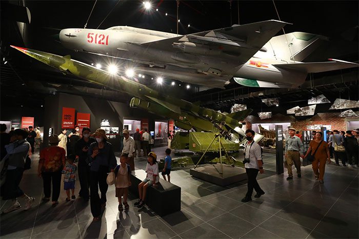 National Treasure Exhibition Area with MiG-21 aircraft serial number 5121