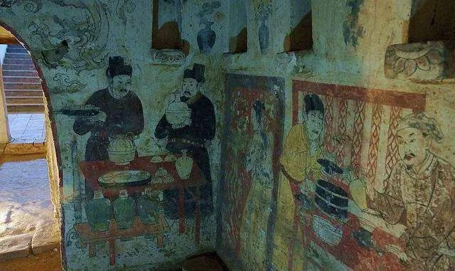 Murals in ancient tomb