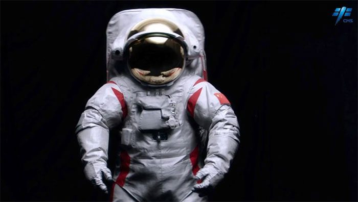 China's lunar space suit design