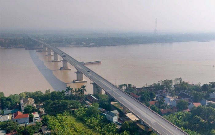 Vinh Thinh Bridge