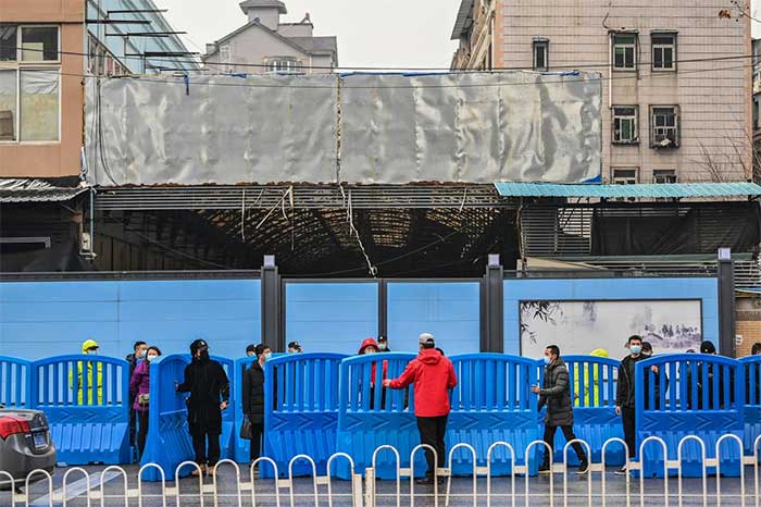 Barriers erected outside the Huanan Seafood Market