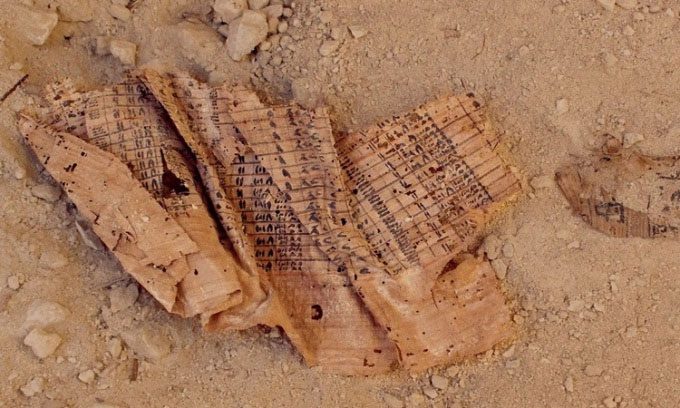 The dry conditions at Wadi al-Jarf helped preserve Merer's papyrus scroll.