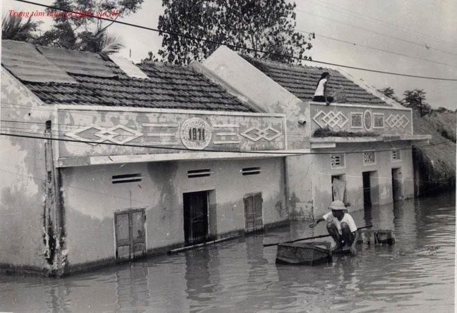 Flood in Hai Duong town.