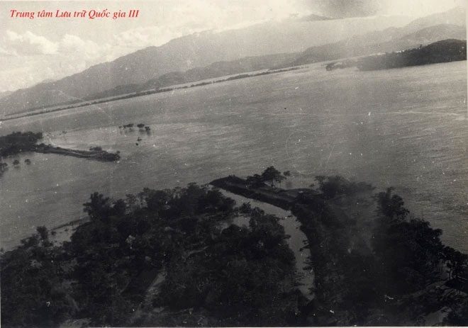 Flooding during the rainy days in Lam Thao, Thanh Ba (Phu Tho).