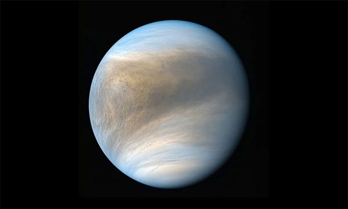 The Akatsuki spacecraft (Japan) captured images of Venus's clouds in ultraviolet light.