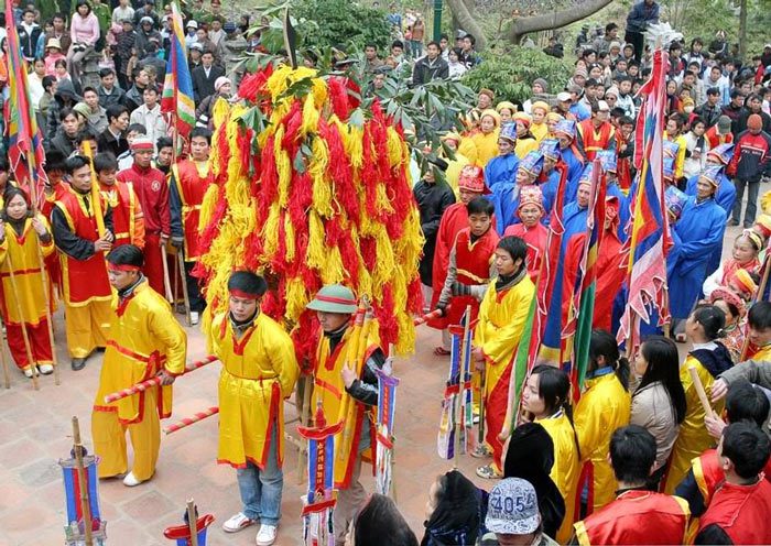 Gióng Festival at Phù Đổng and Sóc Temples