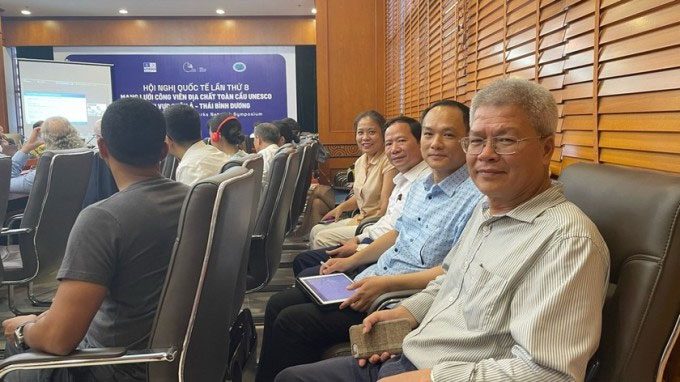 Lạng Sơn Delegation at the Global Geoparks Council Meeting