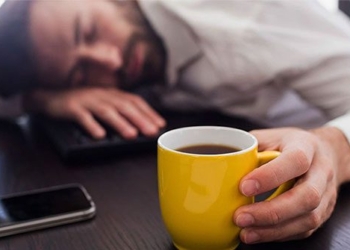 drinking coffee right before napping helps sleep better 136704