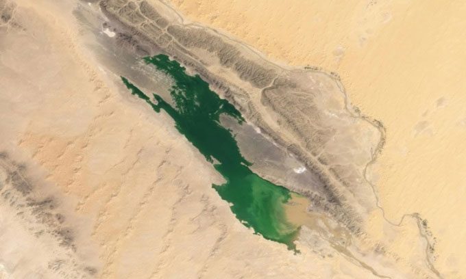 Sebkha el Melah lake captured by Landsat 9 on September 29.