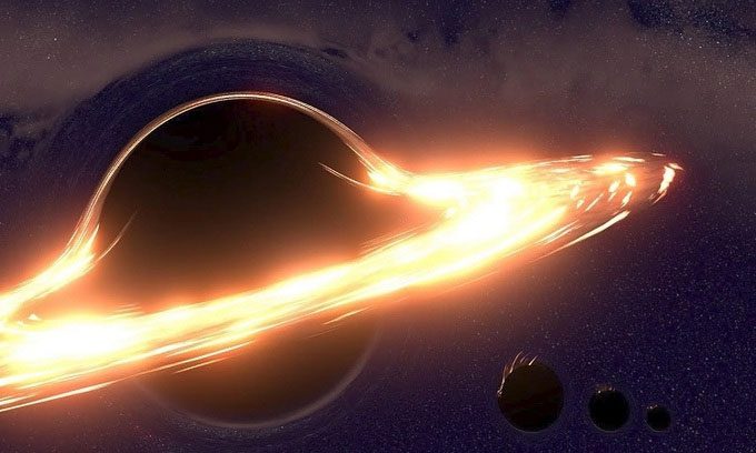 Simulation of the largest black hole in the universe, TON 618.