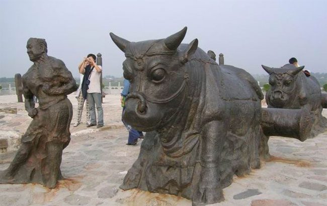 Yellow River Iron Oxen are valuable cultural relics with the heaviest weight