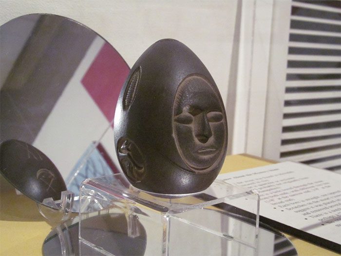 Close-up of the strange egg-shaped stone.