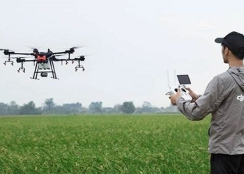 how are drones revolutionizing agriculture 138123