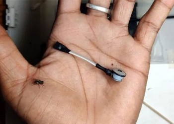 indian students create smallest vacuum cleaner in the world 136579