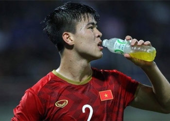 inside the yellow water bottle of the vietnamese national team what is it 122549