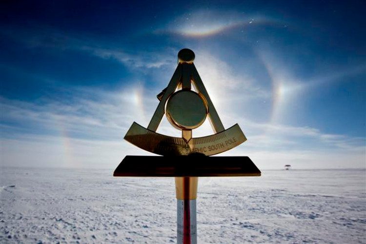 A false sun at the South Pole.