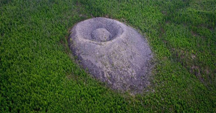 Patomskiy Crater.