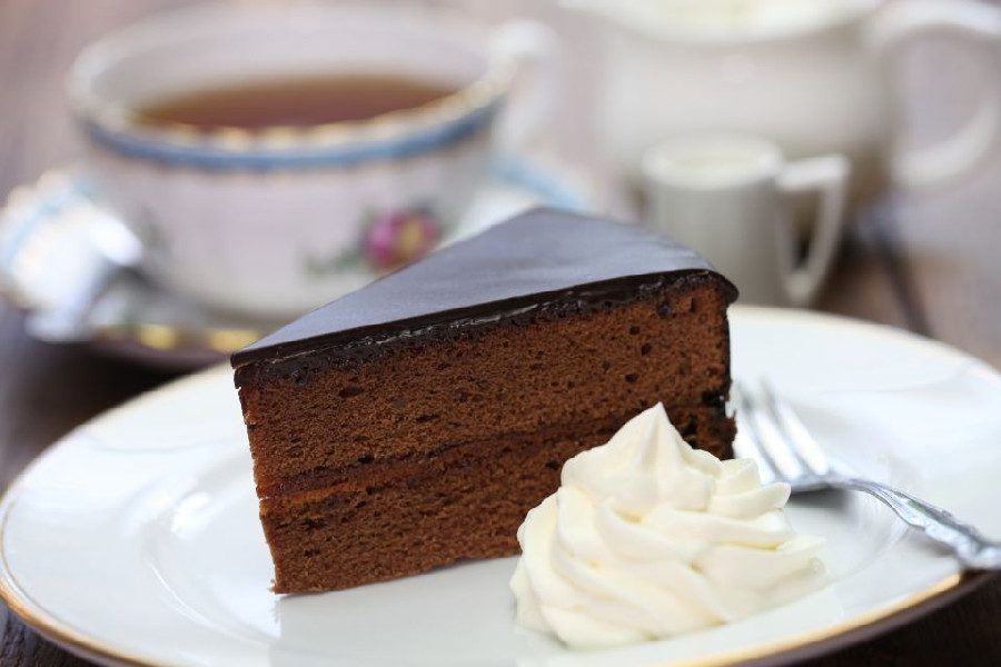 Sachertorte cake