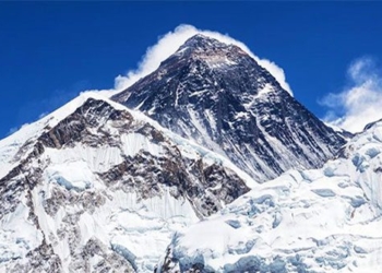 mount everest is rising why its unexpectedly 137054