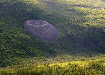 mouth of fire patomskiy natural wonder or ancient ufo ruins 131317