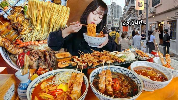 Tzuyang is famous for her ability to eat portions for 9-10 people.