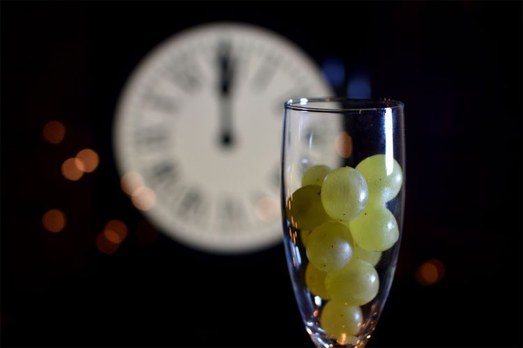 When the clock strikes 12, people eat 12 grapes