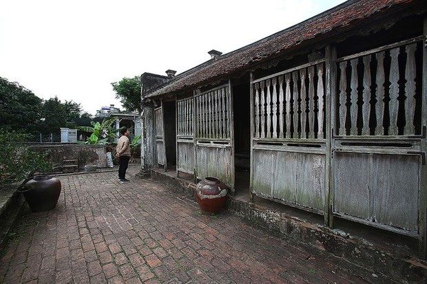 Exterior of the over a hundred-year-old house.