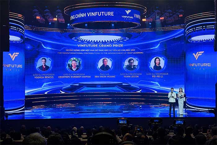 Scientists receiving the VinFuture Grand Prize 2024