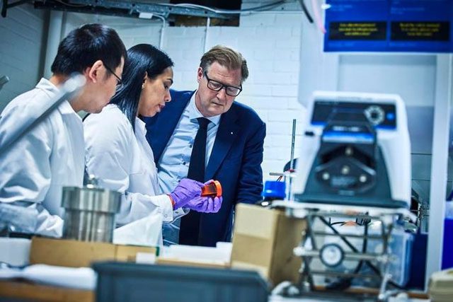 Researchers Zhenyuan Xia, Richa Chaudhary, and Professor Leif Asp