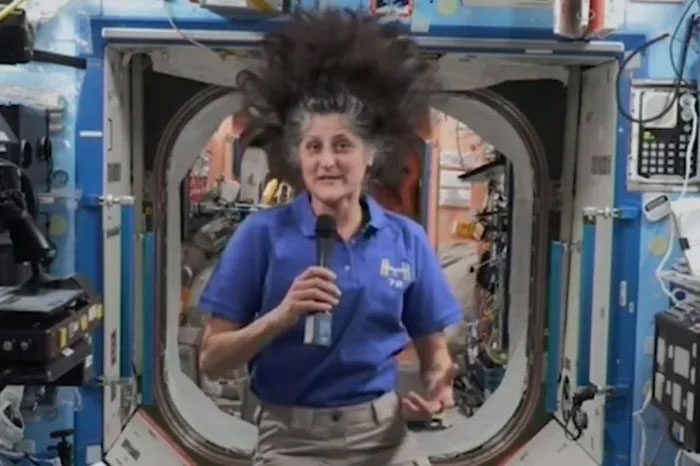 Astronaut Sunita Williams shares about the circulating weight loss image.